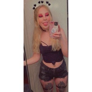 Meet your Posher, Brianna